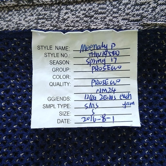 Theory Meenaly sleeveless knit top sweater vest size small color gray - Picture 3 of 4